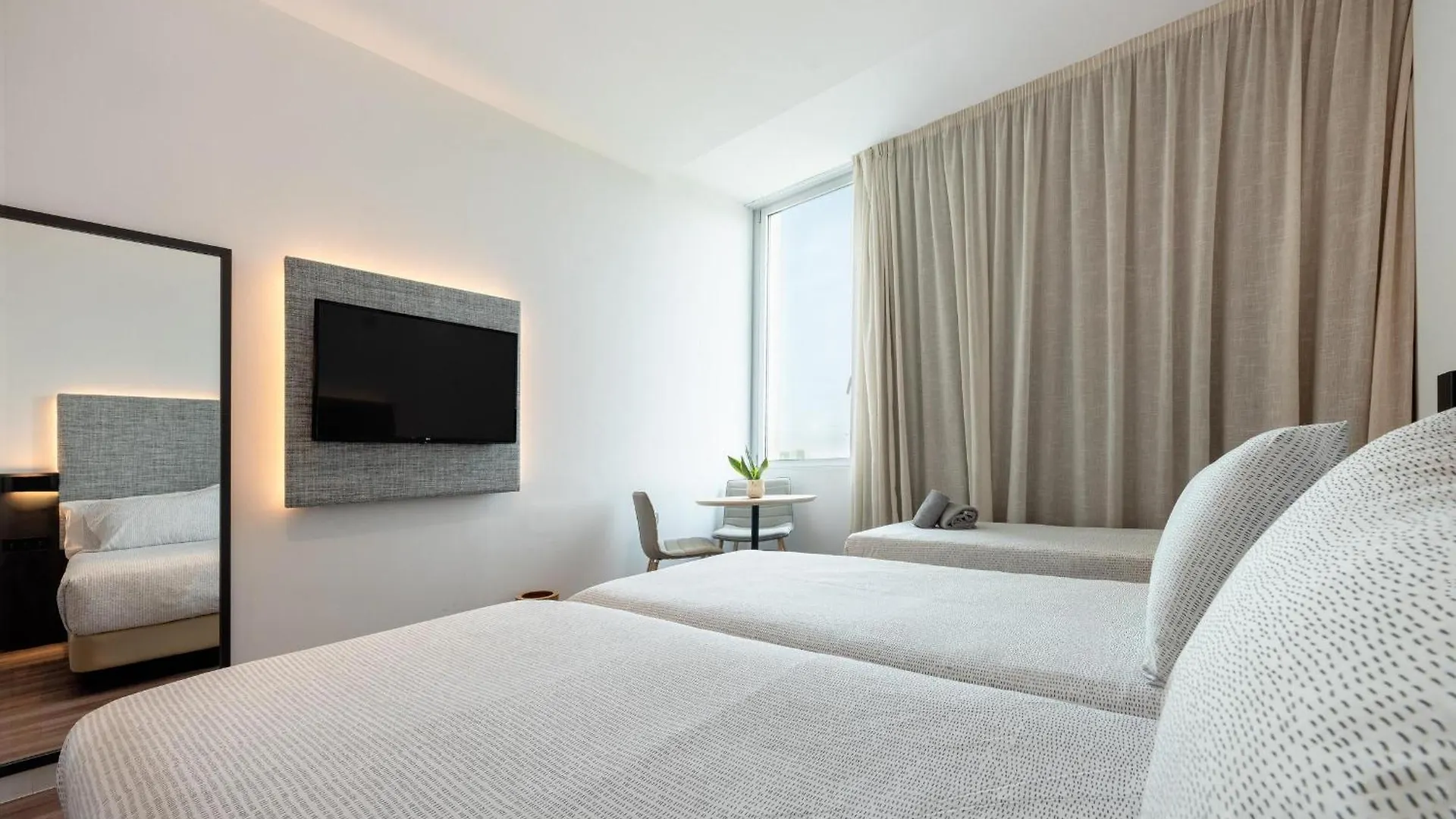 Innside By Melia Barcelona Aeropuerto El Prat de Llobregat
